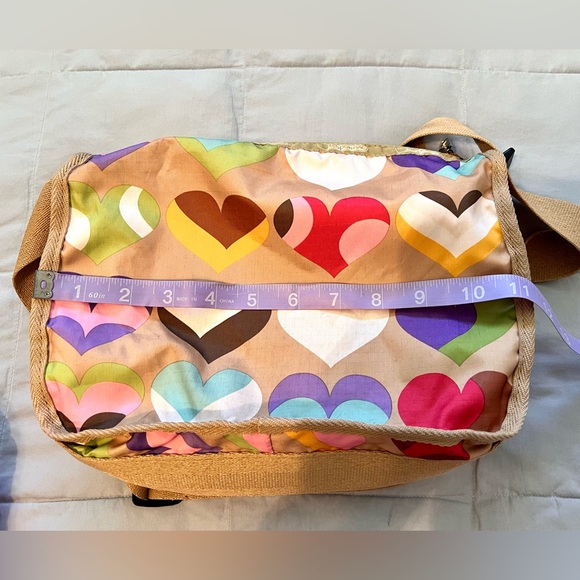 LeSportsac Two Piece Shoulder Cross Body Bag & Coin Purse Pouch Heart Design EUC - Picture 11 of 14